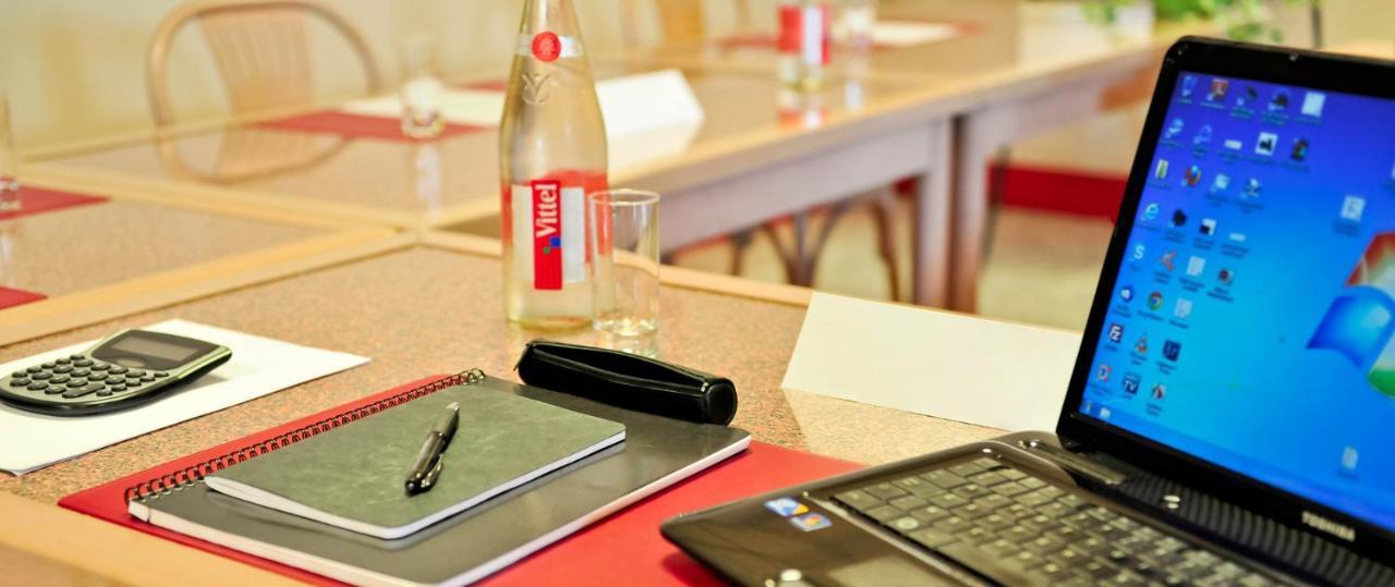 Hotel Les Tilleuls Hasparren Eksteriør billede